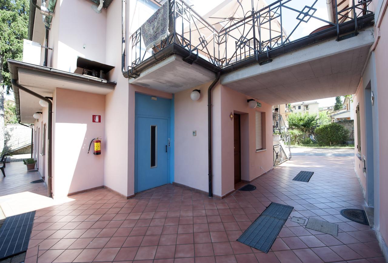 Hotel Athena Spoleto Exterior photo