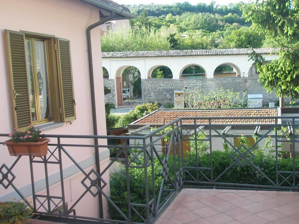 Hotel Athena Spoleto Exterior photo